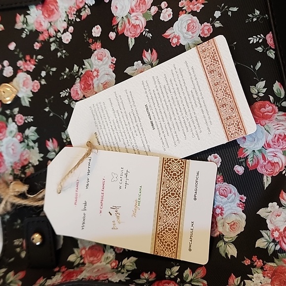 W Capsule Mexicanisimo purse. New - Picture 6 of 10